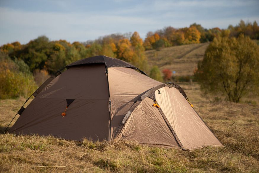 Палатка Maverick Comfort 2, двухместная, зеленый цвет